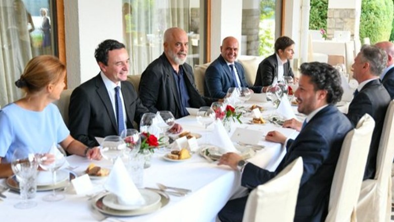 Sot mbahet samiti i Bled, Rama dhe Kurti bëhen bashkë në darkën me liderët e rajonit në Slloveni 1693200011 ramanesllovenimealbinkurtin