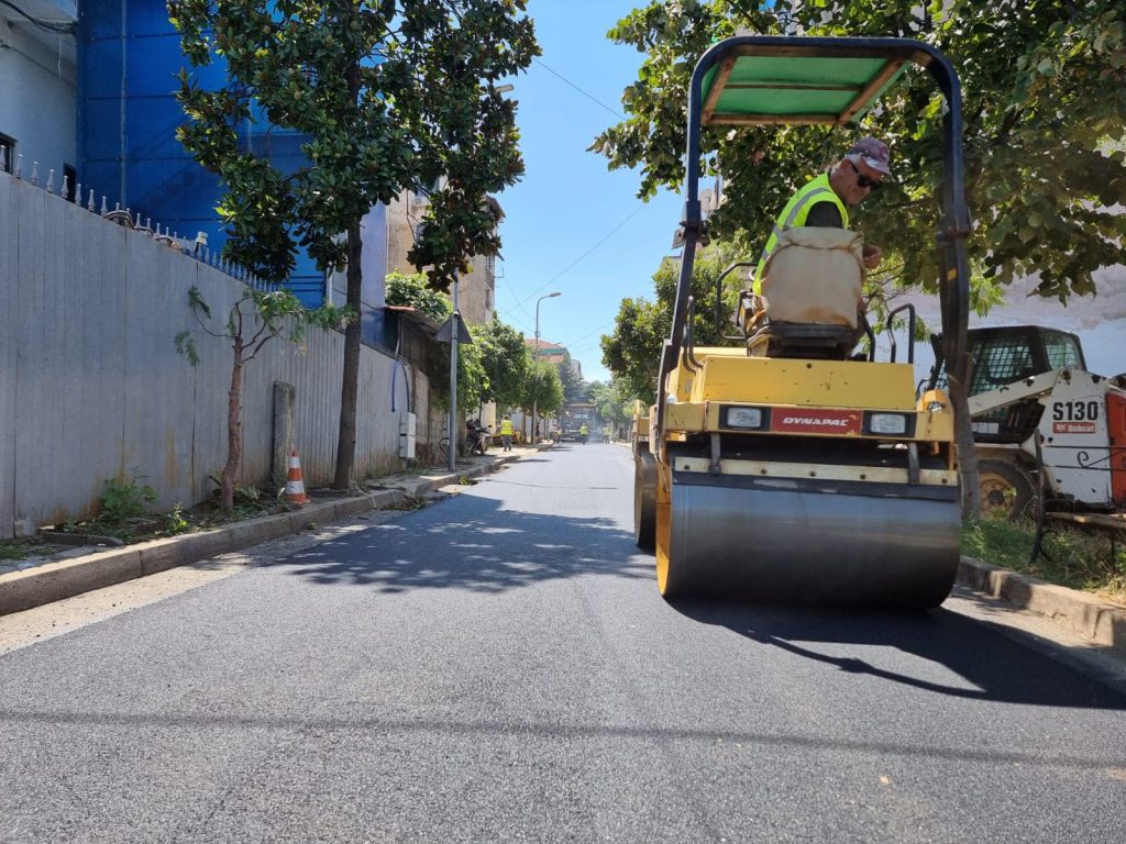 Përfundon riasfaltimi i rrugëve në lagjen “Partizani” në qytetin e Burrelit 373299839 801140215344529 6096219996935423406 n