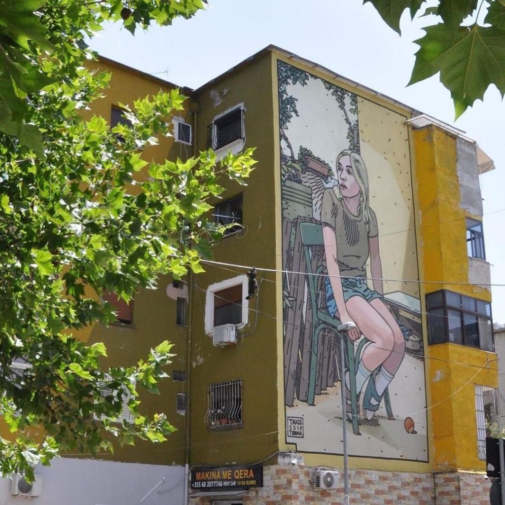 FOTO/ Muralet, dimension i ri në jetën e banorëve të kryeqytetit dhe turistëve 3 463f3a20 0ce3 40ca b6b0 d843250316ec