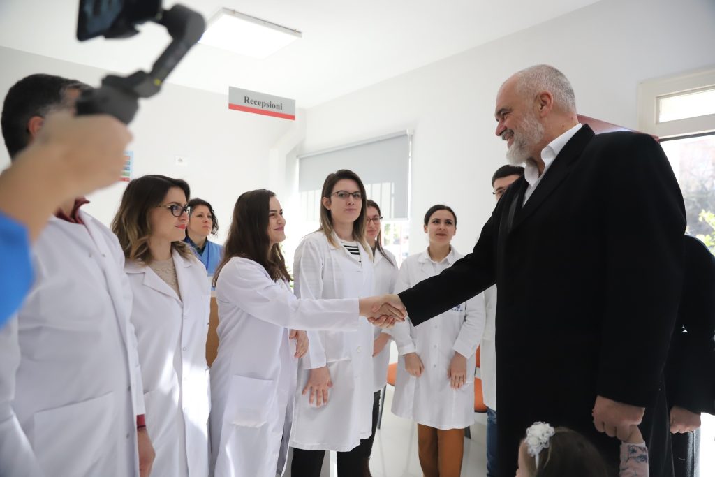 Rama: Skuadra e re ka përforcuar ekipet tona. 195 mjekë të rinj të punësuar në gjashtë muaj 49552290961 b3b871f0c2 o