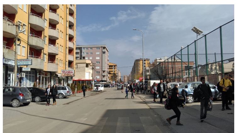 E rëndë në Kosovë/ I riu hedh argjentinasen nga dritarja e katit të 6 Fushe Kosova1