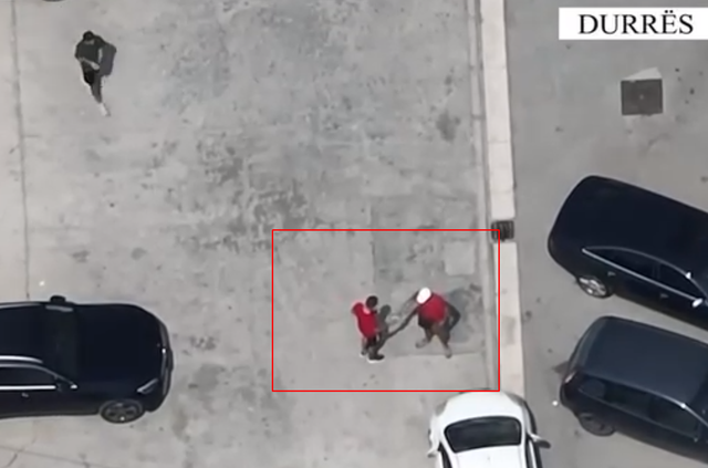 U merrte para qytetarëve në një parking publik, arrestohet 42-vjeçari në Durrës IMG 4039