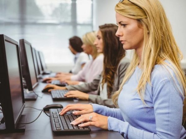 Në Evropë, gratë fitojnë mesatarisht 13% më pak se burrat ce0d8e3f 567f 4045 ab5b 1436bcde24e5 599x450 1