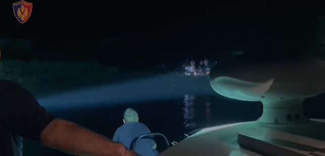 Prej 3 ditësh e bllokuar pranë një shpellë në Karaburun, policia shpëton turisten italiane policia 1