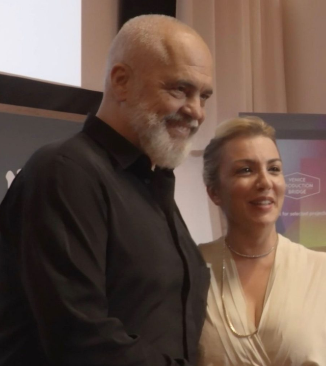 Rama në Festivalin e Filmit të Venecias, zyrtarja italiane: Njeri me ndjeshmëri dhe përgatitje të madhe 1 640 0 asefwe3fw3fghgh 1694191104