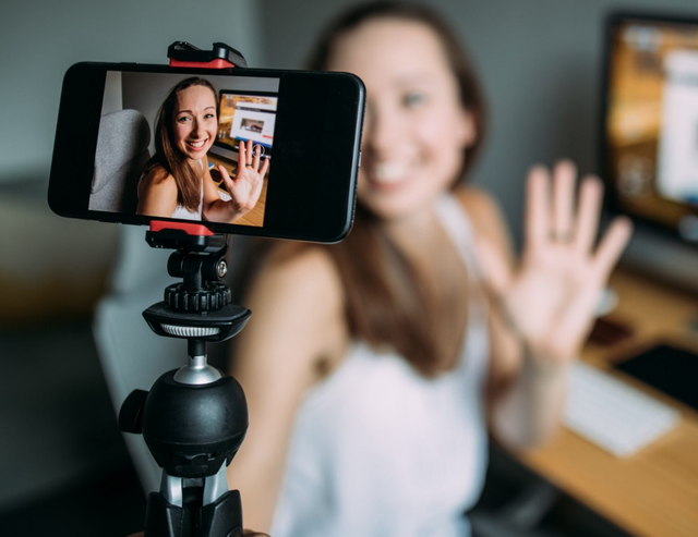 Hapet në Universitet dega e re “Influencer” i rrjeteve sociale 640 0 erg444444 1695742637