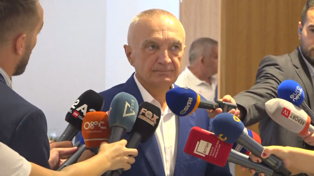 Tryeza e Bardhit, Meta tregon pse deputetët e PL-së. Për zgjedhjet në Kukës ai thotë se do… ANSTI frame 373 1280x720 1