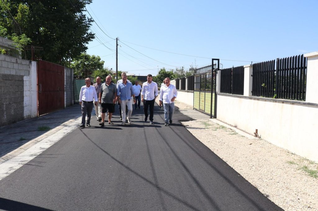 Investimet në infrastrukturë, Gjiknuri në Cërrik: Jo premtime fushate, por punë të vijueshme. Krenar për modelin WhatsApp Image 2023 09 17 at 09.38.41