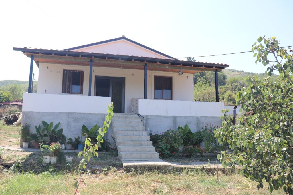 facf1d5b d86e 46ba 8197 854dda6dfb60