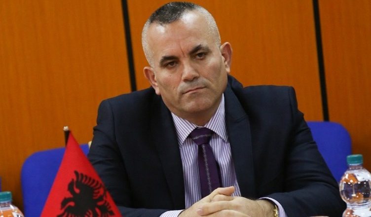 Ministria e Brendshme sqaron dorëheqjen e Ardi Veliut: Do marrë një tjetër post, falenderime për punën e bërë 1698049118 ardiveliu 752x440 1