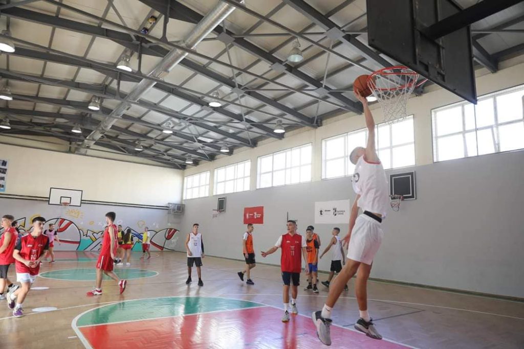 FOTO/ Rama: Mbi 10 mijë nxënës pjesë e lëvizjes sportive që ka nisur në shumë shkolla të vendit 1 391620777 882271966601799 3985454410198431082 n
