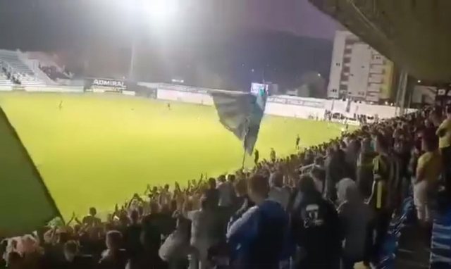 VIDEO/ Shpërthejnë në Serbi brohoritjet pro Albin Kurtit nga tifozët e Novi Pazar 640 0 7e6021e70918400c21feffec4b9b039e
