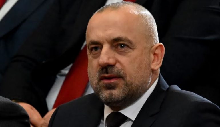 U ndalua dje nga Serbia për sulmin në Veri, lirohet Radoiçiç Capture 10 770x444 1