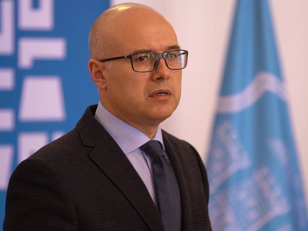 Deklarata e fortë nga ministri serb pas takimeve në Bruksel: 90% e popullit tonë nuk e do dialogun Milos Vucevic