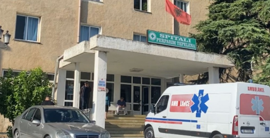 Shitën ilaçet e spitalit të Tepelenës në farmaci private, nën hetim shefja e shërbimit spitalor, kryeinfermierja dhe farmacistja Screenshot 2023 10 08 140714