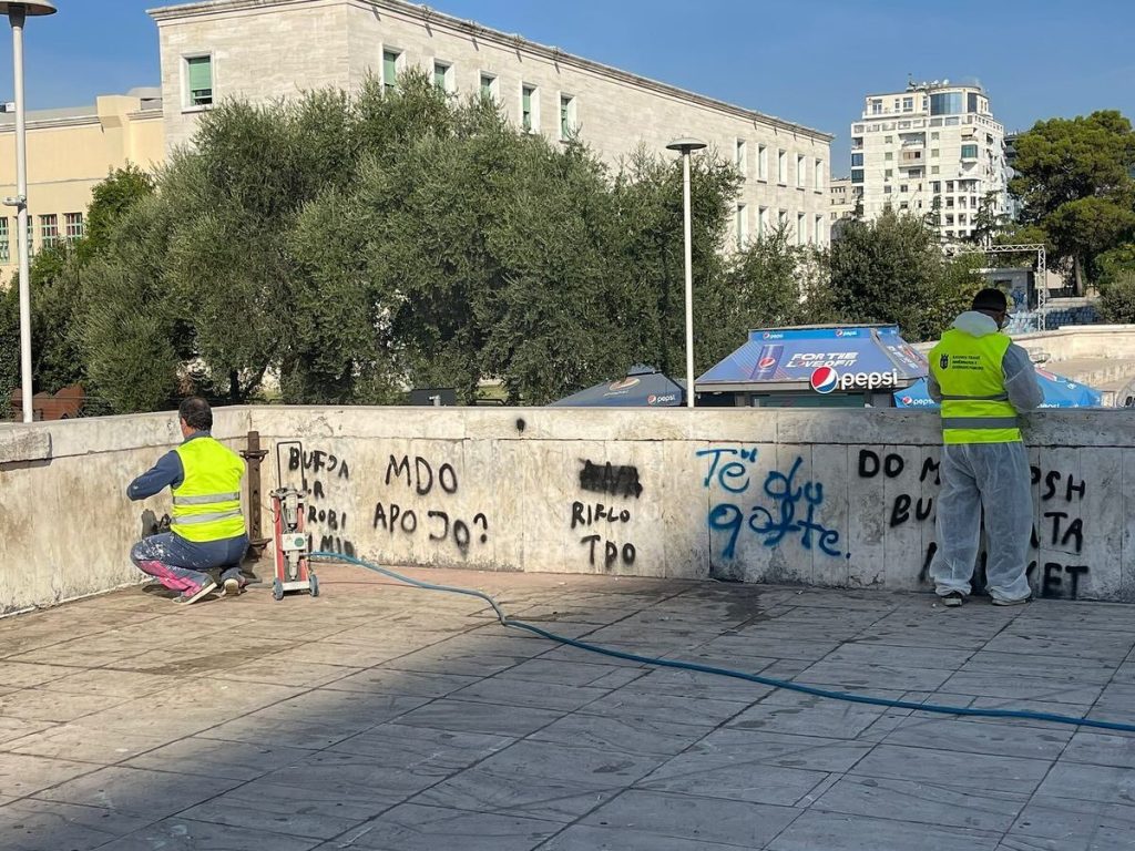 Tirana në përgatitje për Samitin e Procesit të Berlinit, Bashkia në terren për detajet e fundit 1 WhatsApp Image 2023 10 15 at 10.59.44