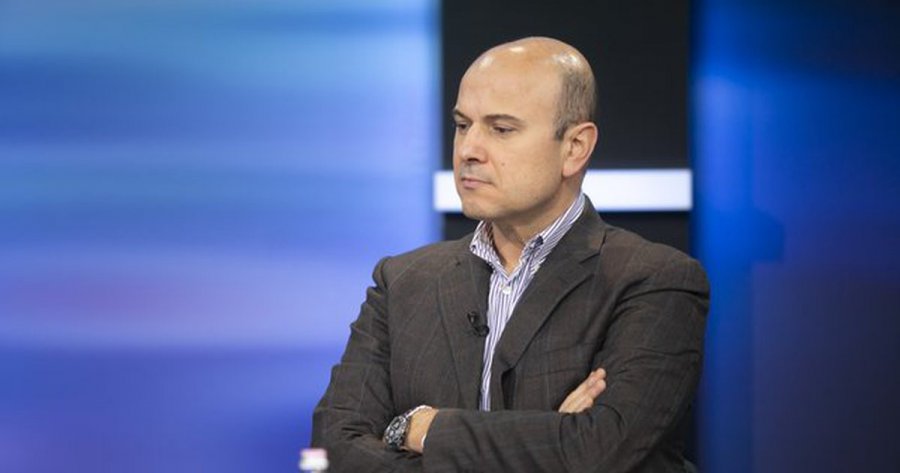 U arrestua në Rinas, Malltezi pritet të shoqërohet drejt dhomave të izolimit në drejtorinë e Policisë së Tiranës auto 1200 630 1657047402xjamarber malltezi 3221689426962