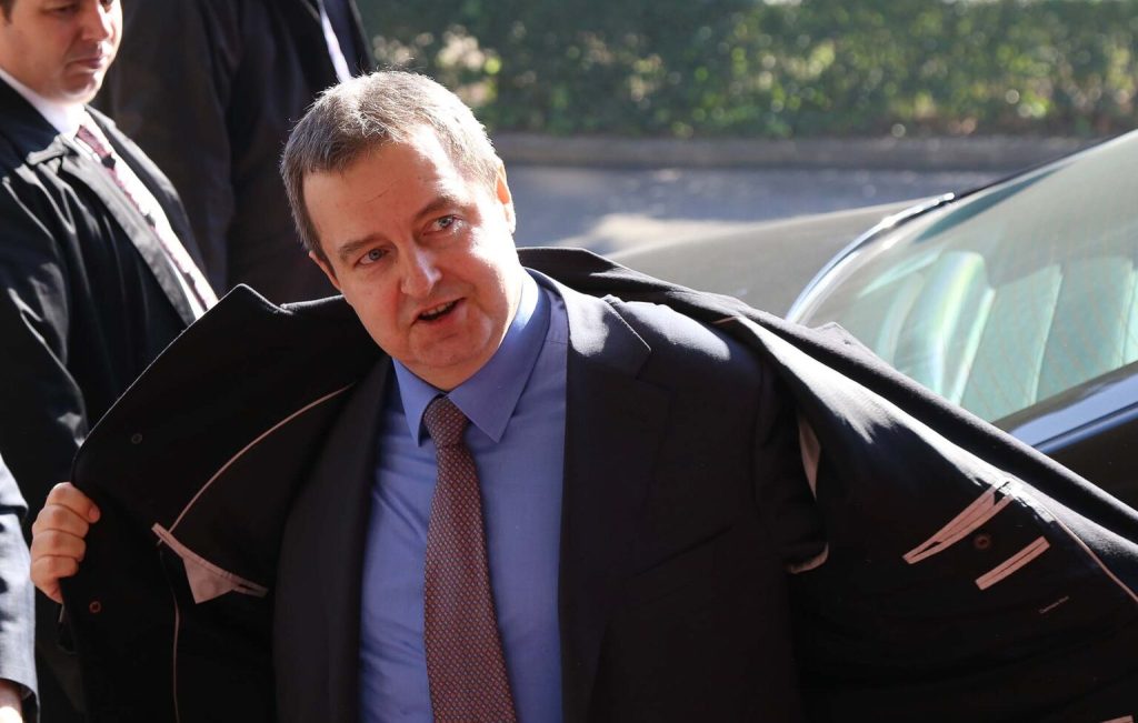 Bojkotoi foton zyrtare BE-Ballkan Perëndimor, çfarë e “nervozoi” Daçiçin në Tiranë? dacic