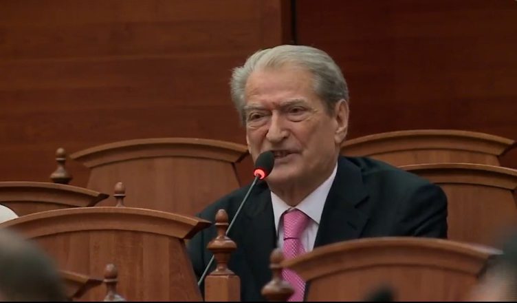Berisha: Pasi dështoi me ndarjen e Kosovës, Rama mbështeti projektin ruso-serb të Ballkanit të Hapur edi rama 1