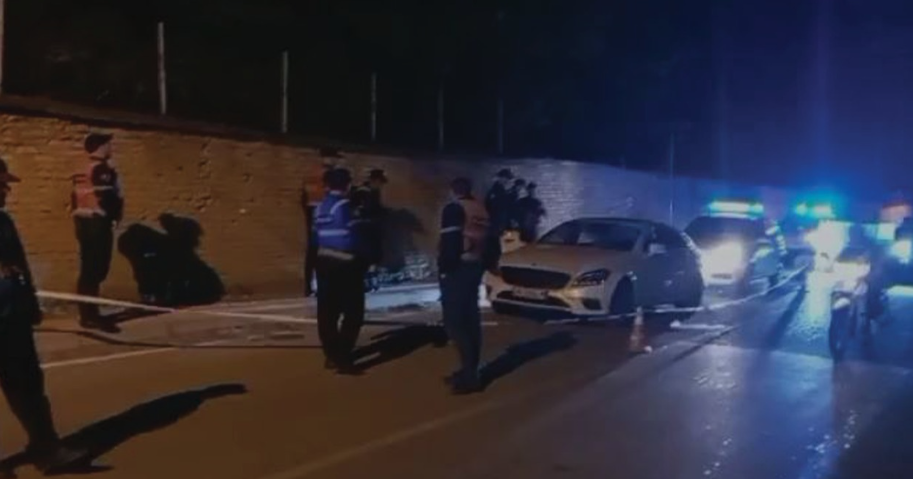 I prenë rrugën me makinë dhe e goditën me sende të forta! Dalin detaje të reja nga sulmi ndaj 21-vjeçarit në Shkozë shkoze policia