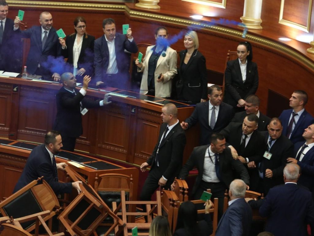 Drejtori i Policisë së Tiranës në Parlament, nisin hetimet nga oficerët e policisë gjyqësore për incidentet 1698918826 aa3