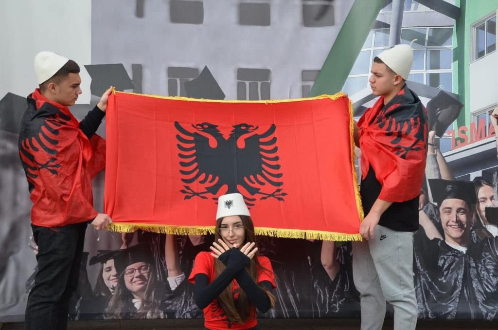 FOTO/ 79-vjetori i Çlirimit të Tiranës, kryeministri Rama tregon momentet nga festa nëpër shkolla 6 401075731 899609268201402 8470513090687805097 n