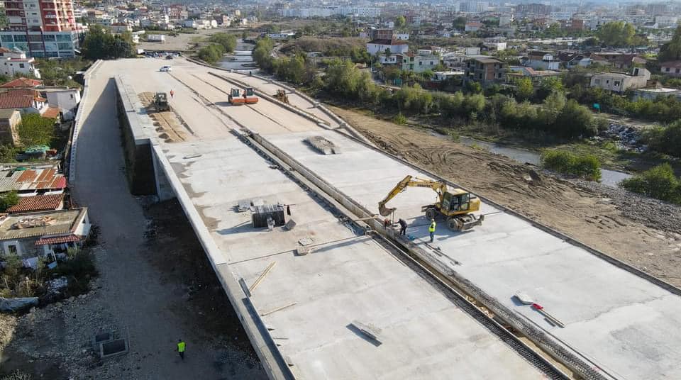 FOTO/ Loti 2 i Unazës Verilindore në Paskuqan, kryeministri Rama: Janë realizuar 80% të punimeve 5 403745584 899553571540305 1117840544937069384 n