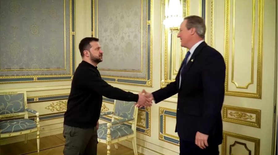 Të hënën u emërua në krye të diplomacinë britanike, Cameron takon Zelenskyn në Kiev 900 0 1700125895xscreenshot 12 259