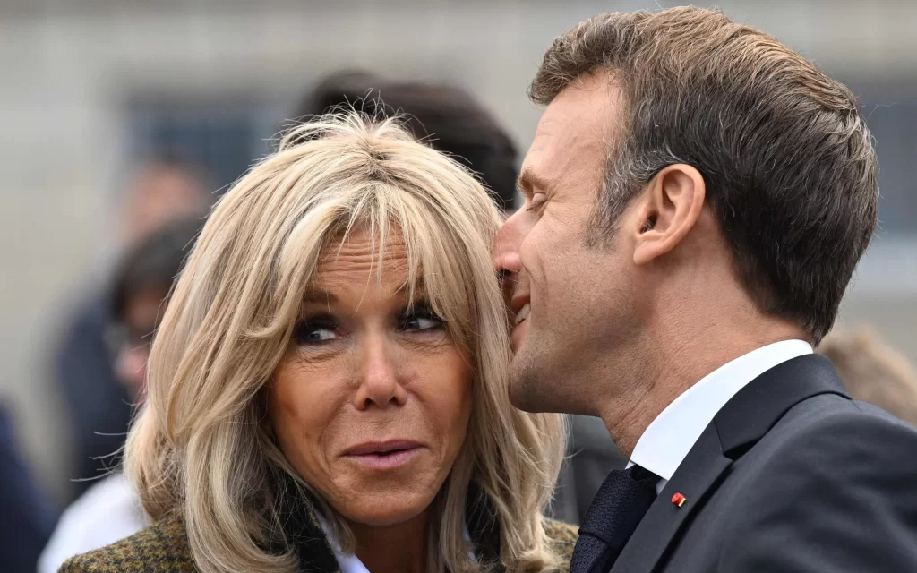 Rrëfim i rrallë i Zonjës së Parë të Francës: Macron ra në dashuri me mua kur ishte 15-vjeç. Prita 10 vjet për t’u martuar TELEMMGLPICT000309536175 trans NvBQzQNjv4BqUa2thMnvKQadTDM5oFKzfFiJj1eTvcjzL4JkNP PJEs
