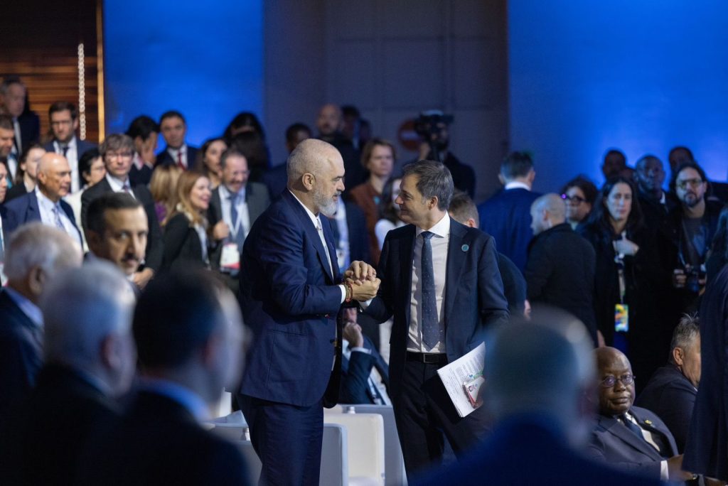 FOTO/ Edi Rama në Forumin e Paqes në Paris, diskutohet lufta Izrael-Hamas! 1 mld € ndihmë për Gazën 5 WhatsApp Image 2023 11 10 at 10.45.31