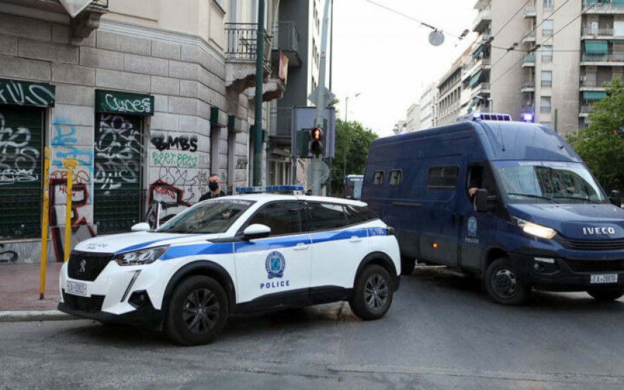 Greqi/ I riu shqiptar zhduket prej disa ditësh, dëshmia e vëllait: Shkoi të takonte ish-gruan auto eeee1698855008