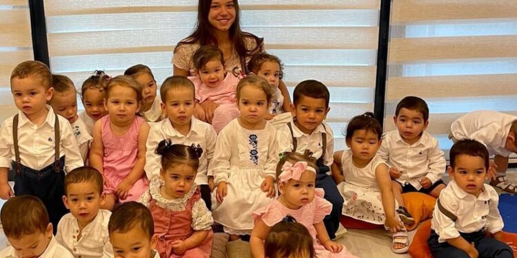 Ka lindur 21 fëmijë, nuk ndalet 26-vjeçarja: Kam në plan të bëj 105 gruaja 750x375 1