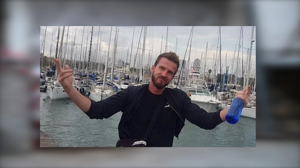 44 minuta mister, Klaudio piu një cigare para se të vritej. A është krimi një “lojë” që përfundoi keq? klaudio myrtaj i vrare ne itali 1024x576 1