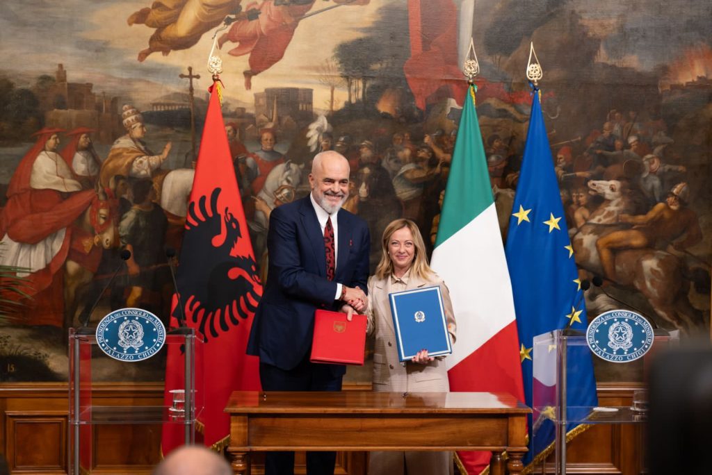 “Maksimumi 3 mijë emigrantë”, e vërtetë e marrëveshjes Shqipëri-Itali rama meloni