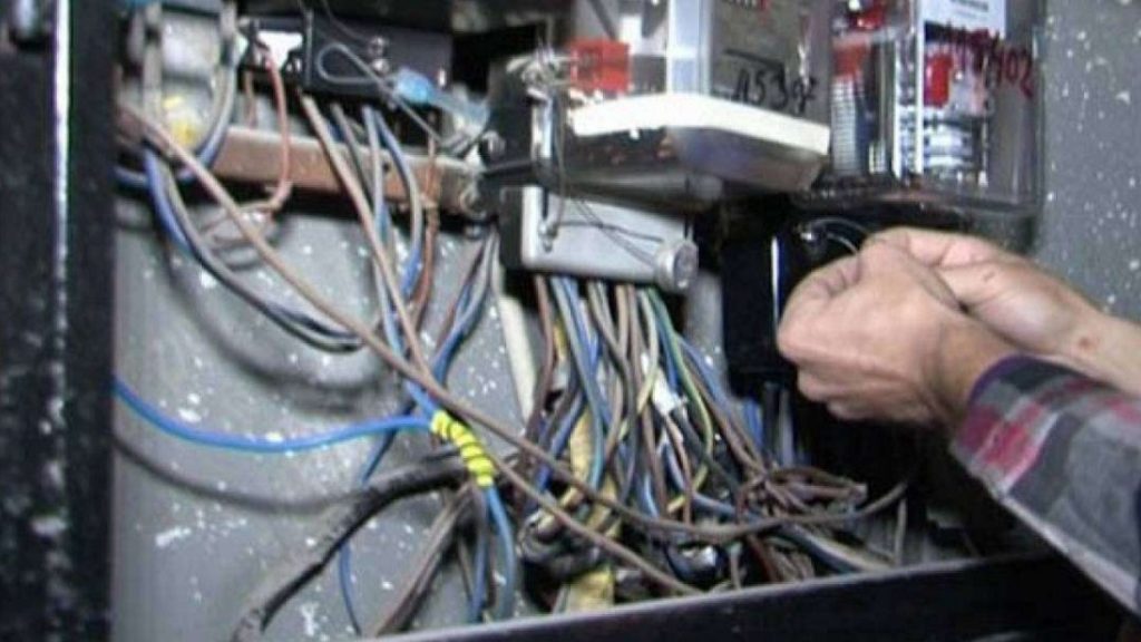 vjedhje energjie sd1