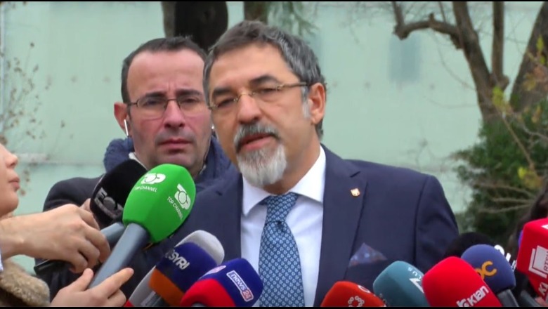 SPAK do arrestimin e Berishës, PS: Qesharake të mendosh se Bardhi voton pro! Po djegin Kuvendin për të 1702548600 cuci