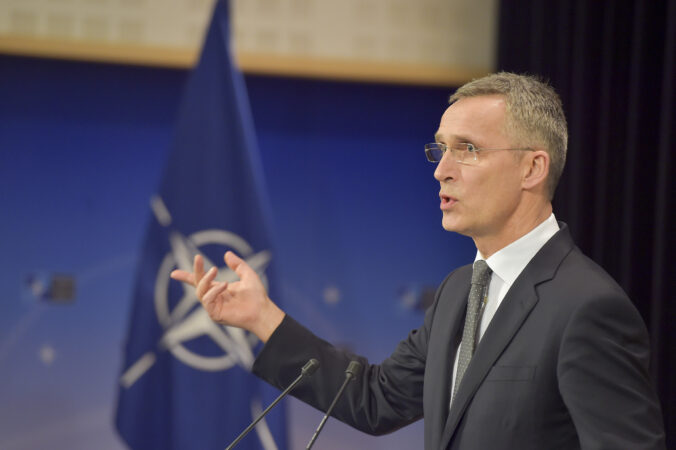 Raketa ruse përfundon në qiellin polak, reagon menjëherë Stoltenberg 20170215 170215j 003 676x450 1