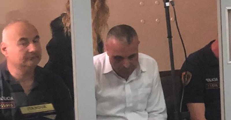 Vrau dhëndrin pranë gjykatës, merret vendimi për Mexhit Picarin dhe të bijën 800 0 8bd51629eef27c3aa6df5826d5a63e87