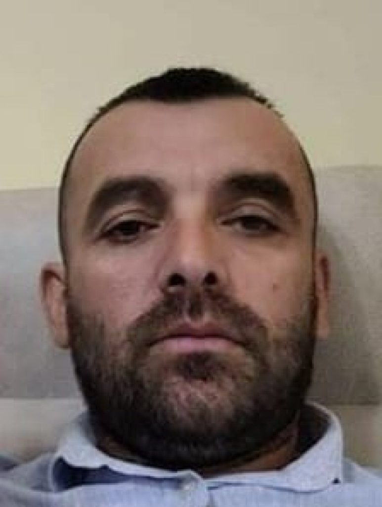 Ky është Eno Nikulaj që u ekzekutua sot në Lezhë 1 IMG 6863