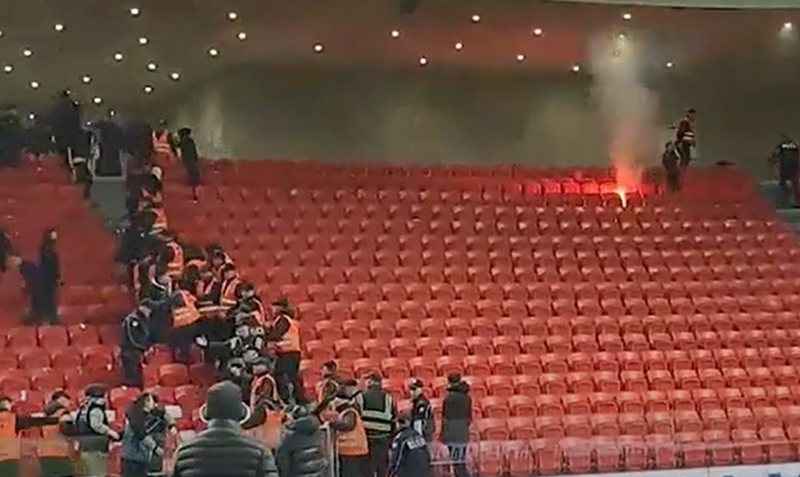 Përplasen tifozët në derbin Tirana-Partizani, ndërhyn FNSH IMG 6902