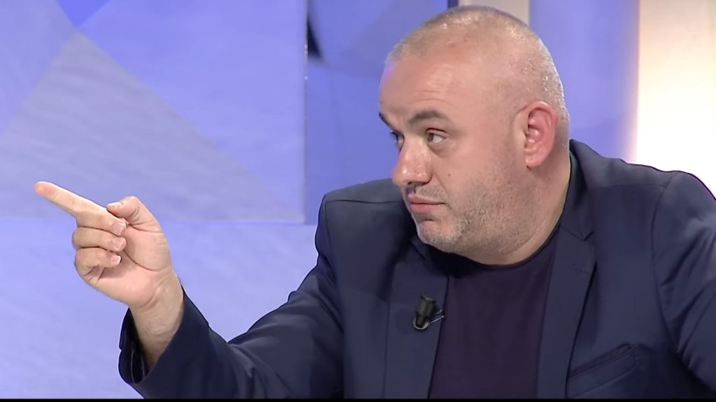 “Prandaj i zhdukin kufomat”, Artan Hoxha tregon bisedën në Fushë Krujë: Ka shkuar më shtrenjt funerali se pagesa për vrasje artan