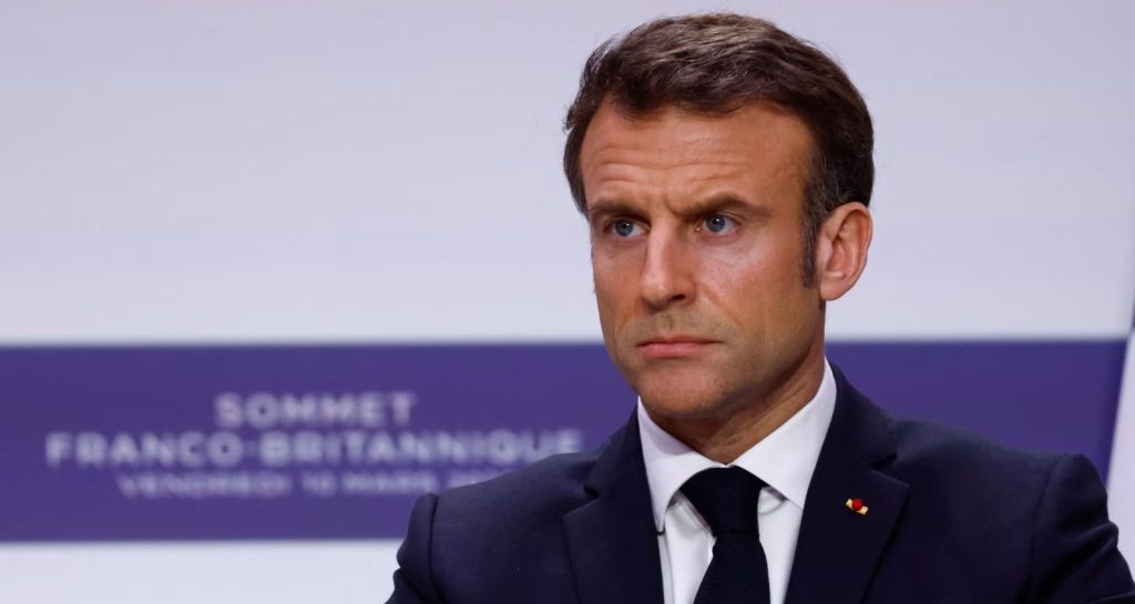 macron 1