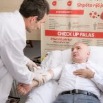 FOTO-LAJM/ Ilir Meta në spital, shoqërohet nga Monika Kryemadhi 1 31959618 1751498764896389 625556811226808320 n