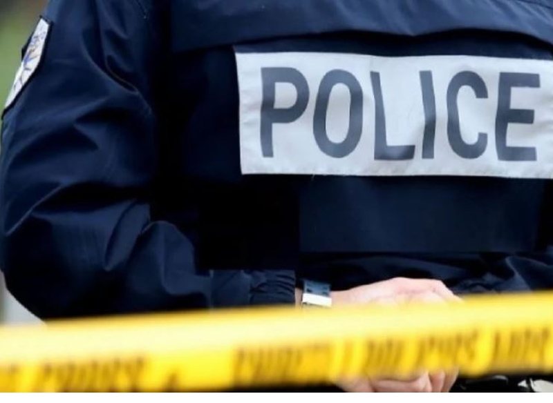 Aksident i trefishtë në aksin Elbasan-Tiranë,dëme materiale 800 0 fd71e82d543ae7b5f3f073c7428eb217