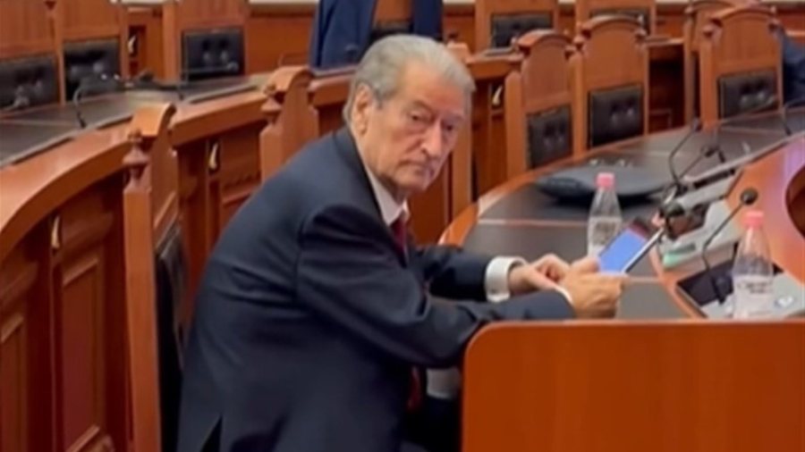 SPAK nuk e lejon të shkojë në Kuvend, Berisha në izolim nuk dorëzohet dhe ankimon vendimin 900 0 berisha 5