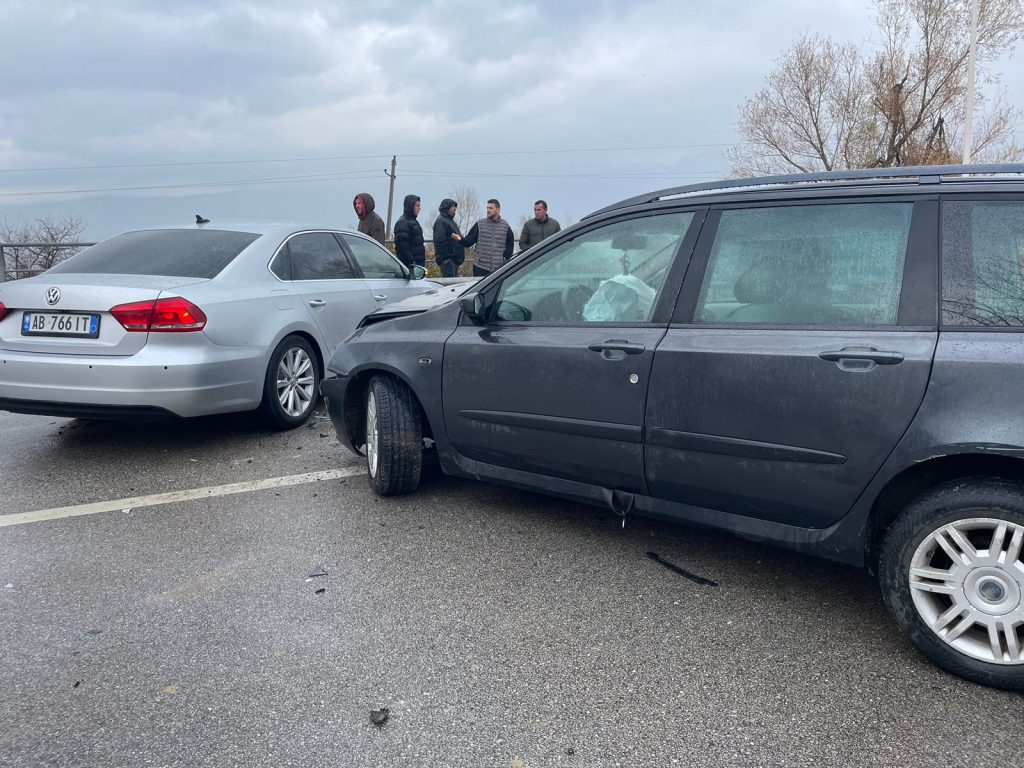 Aksident në Pogradec, një fëmijë i lënduar 1 IMG 7783