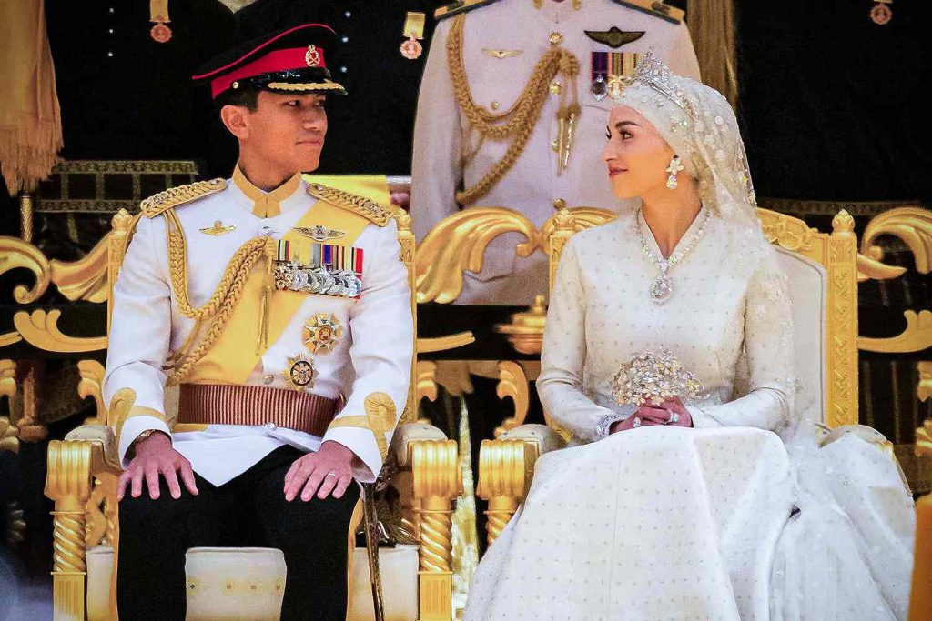 FOTO/ Princi më i lakmuar i jep fund beqarisë, dasëm si në përralla prej 10 ditësh. Jehonë në rrjete sociale 2 Prince Mateen Royal Wedding 011424 05 1a239c1f0a974918a500c77a2815e0d5