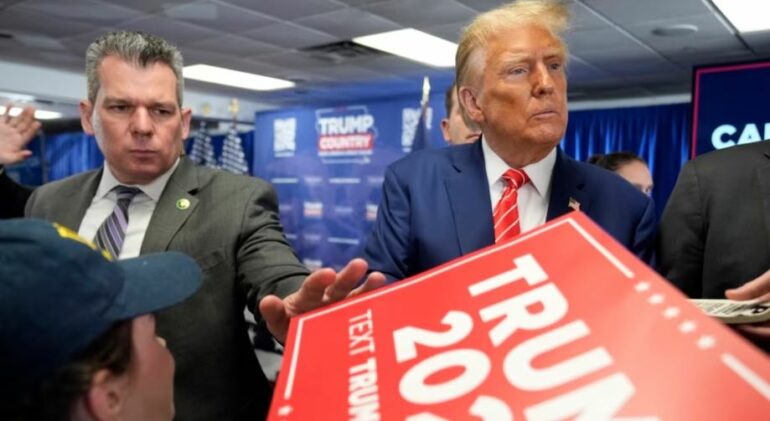 Përvjetori i 3-të i sulmit në Kapitol,Trump: Kryengritja e vërtetë janë turmat e emigrantëve në kufi gsdfgsdfg 770x421 1