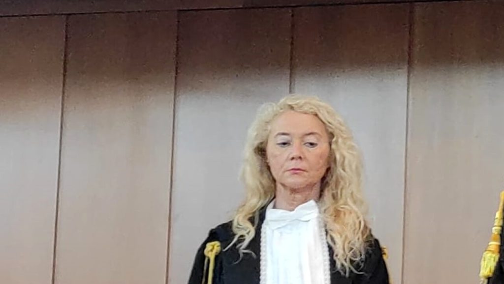 Kërcënim nga klanet mafioze? Gjyqtarja në Itali gjen para shtëpisë një kokë… Giudice Maria Francesca Mariano 3