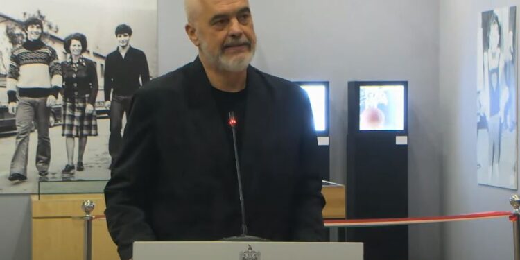 Rama “kritikon” kreun e futbollit italian: 4 herë erdhe në Tiranë dhe s’më ke takuar IMG 8981
